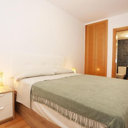Casa Fenicia - Cosy Apartment With Free Private Parking Málaga Extérieur photo